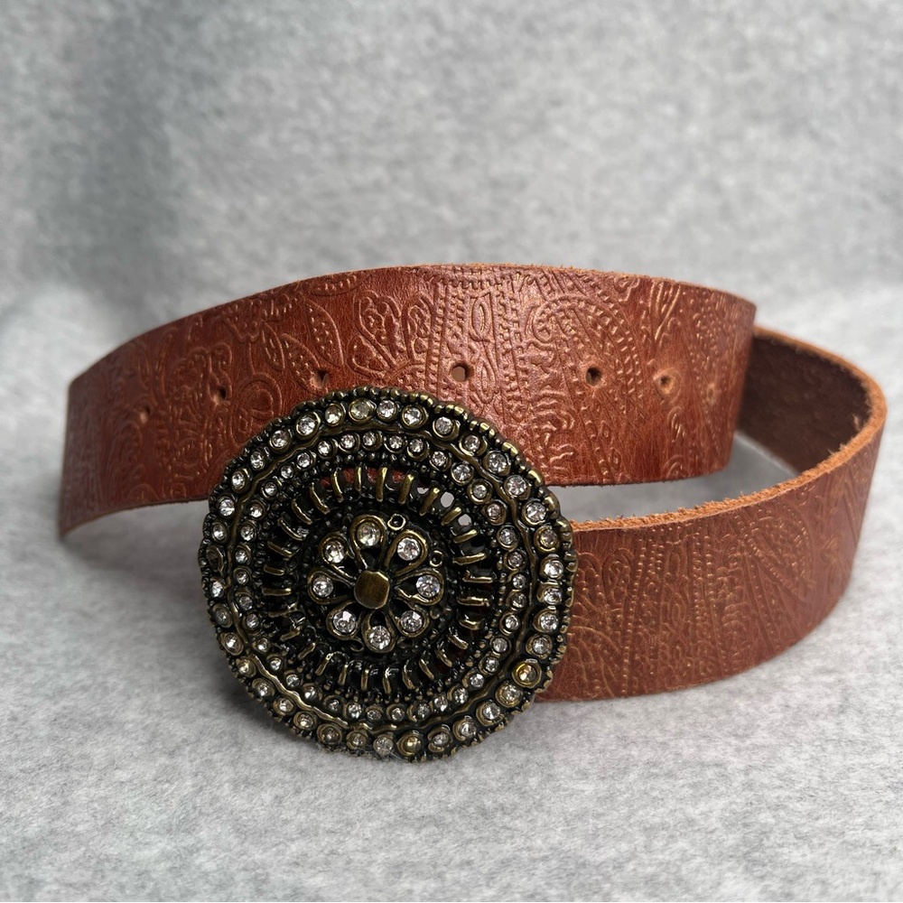 Fossil Size M Leather Tooled Paisley Belt Jewel Rhinestone Medallion Gem Buckle